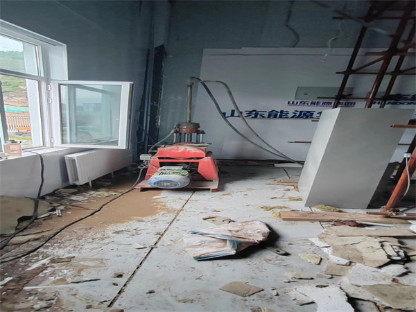 扎赉诺尔地基基础下沉墙体裂缝加固注浆顶升施工